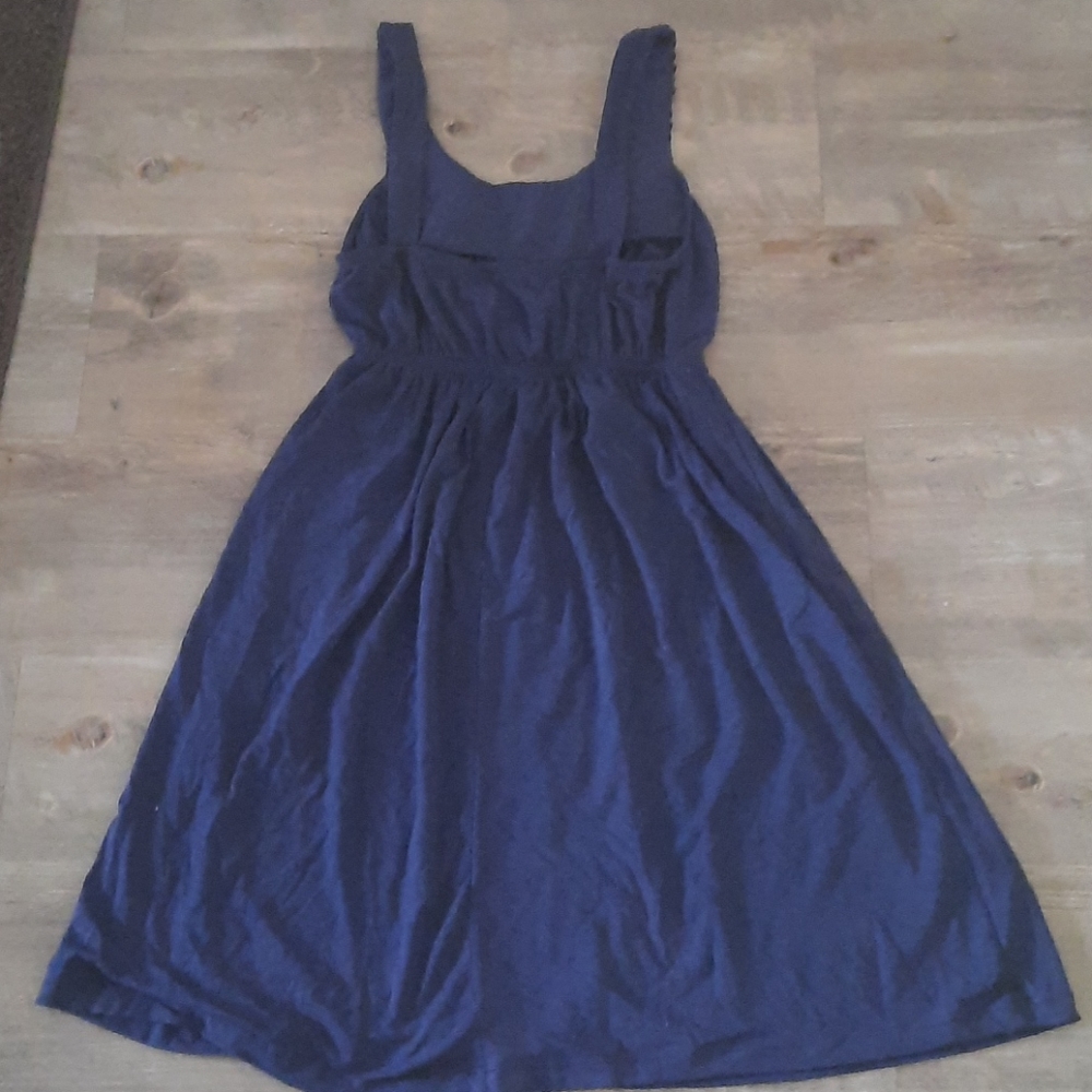Dress - Picture 5 of 6
